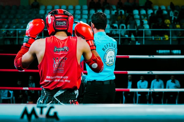 Fiabilité de l'altimètre sur une montre running : comprendre, comparer et optimiser sa précision